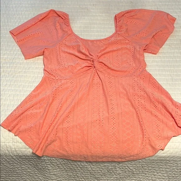 Pink/Peach Flutter Sleeve Tie Front Peplum Blouse Eyelet Material 2X - Picture 7 of 11